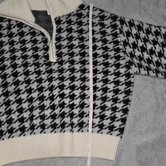 & Other Stories Half Zip Alpaca Wool Knit Houndstooth Sweater Size Small - Picture 6 of 8